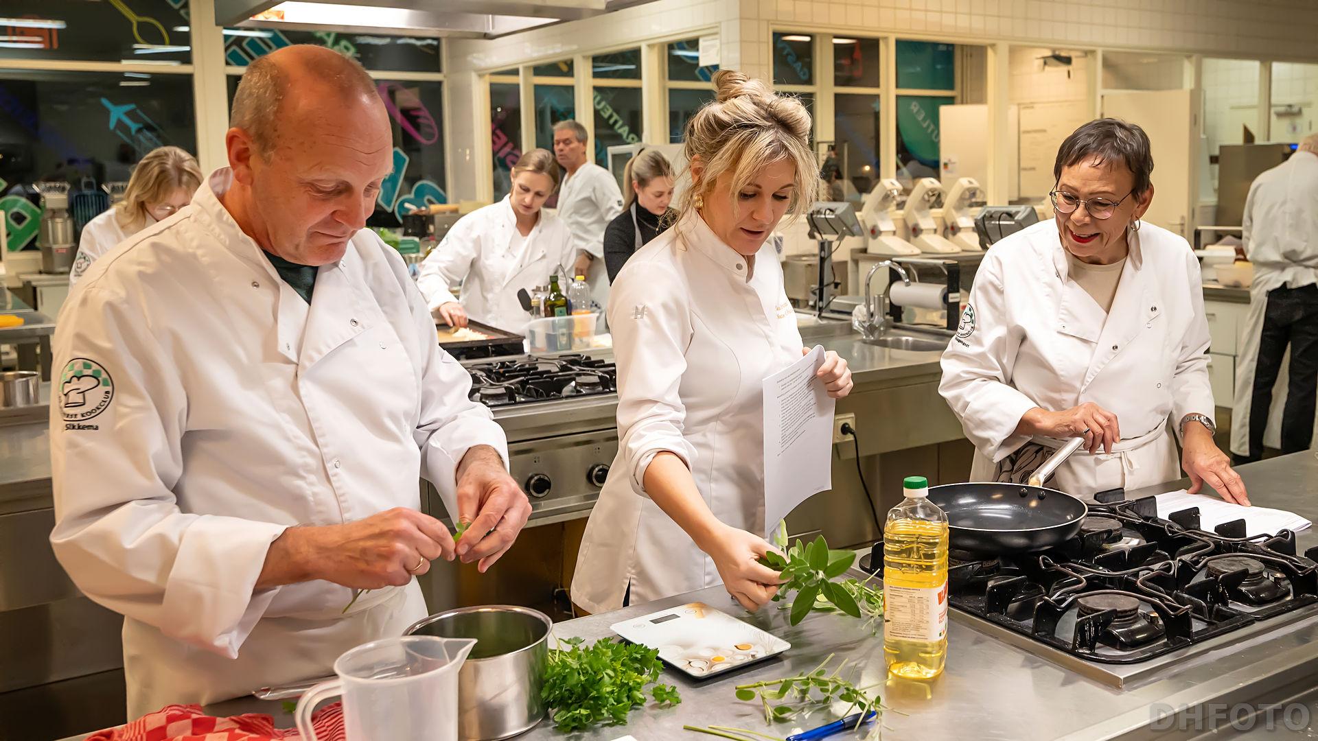 Helderse Kookclub viert Italiaanse keuken met Sarah Puozzo