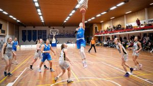 Geen plek voor oude kampioensbanners basketbal in Quelderduijn