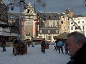 College Schagen steunt plan ijsbaan