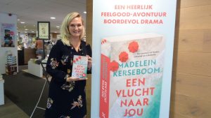 Schrijfster Madelein Kerseboom bij Plukker