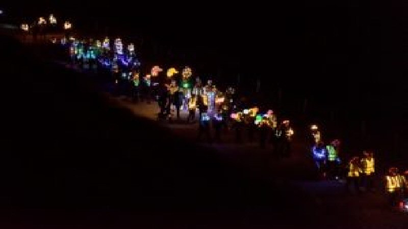 Helder licht in de straten van Den Helder