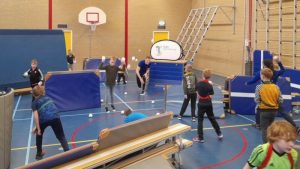 ‘Sneeuwballengevecht’ in Tuitjenhorn