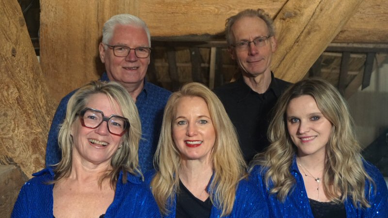 Close Harmony groep Change in Scagon