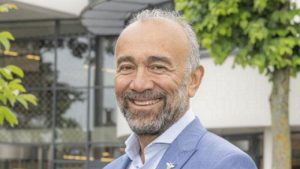 Wethouder Erol naar Den Haag
