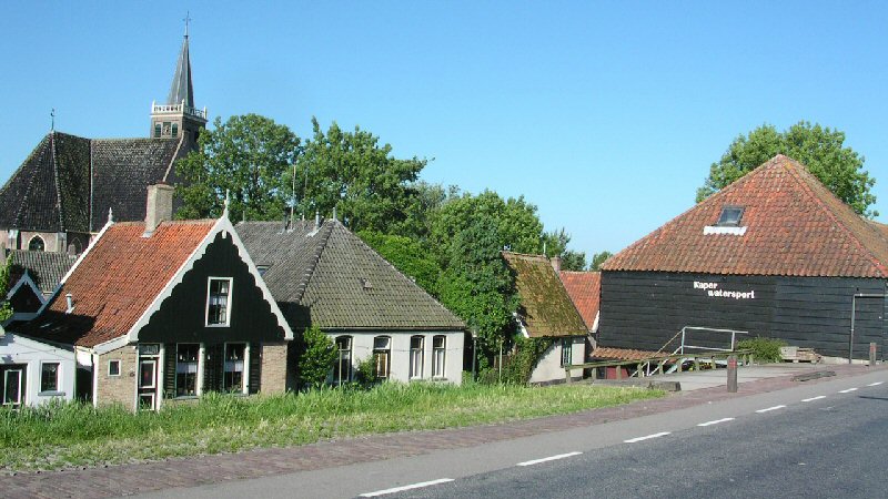 Stichting Oud Kolhorn reikt pluim uit