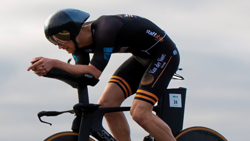 Winnaars en vrijwilligers in het zonnetje