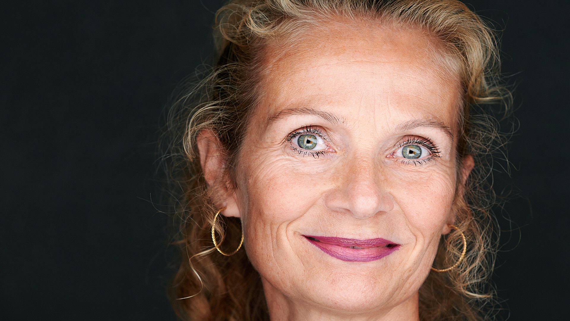Annelie Bijpost in ‘Met de deur Open’