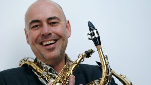 Heb je altijd al een saxofoon willen spelen?