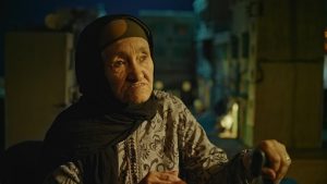 Film The Mother of All Lies in De Luxe
