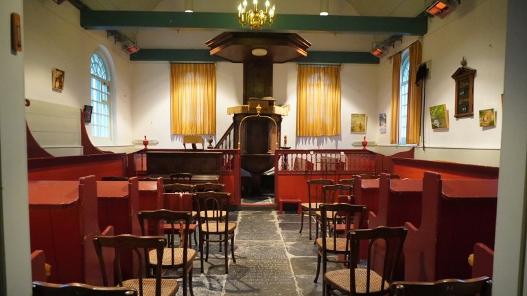 Naar de kerk als je onderweg bent