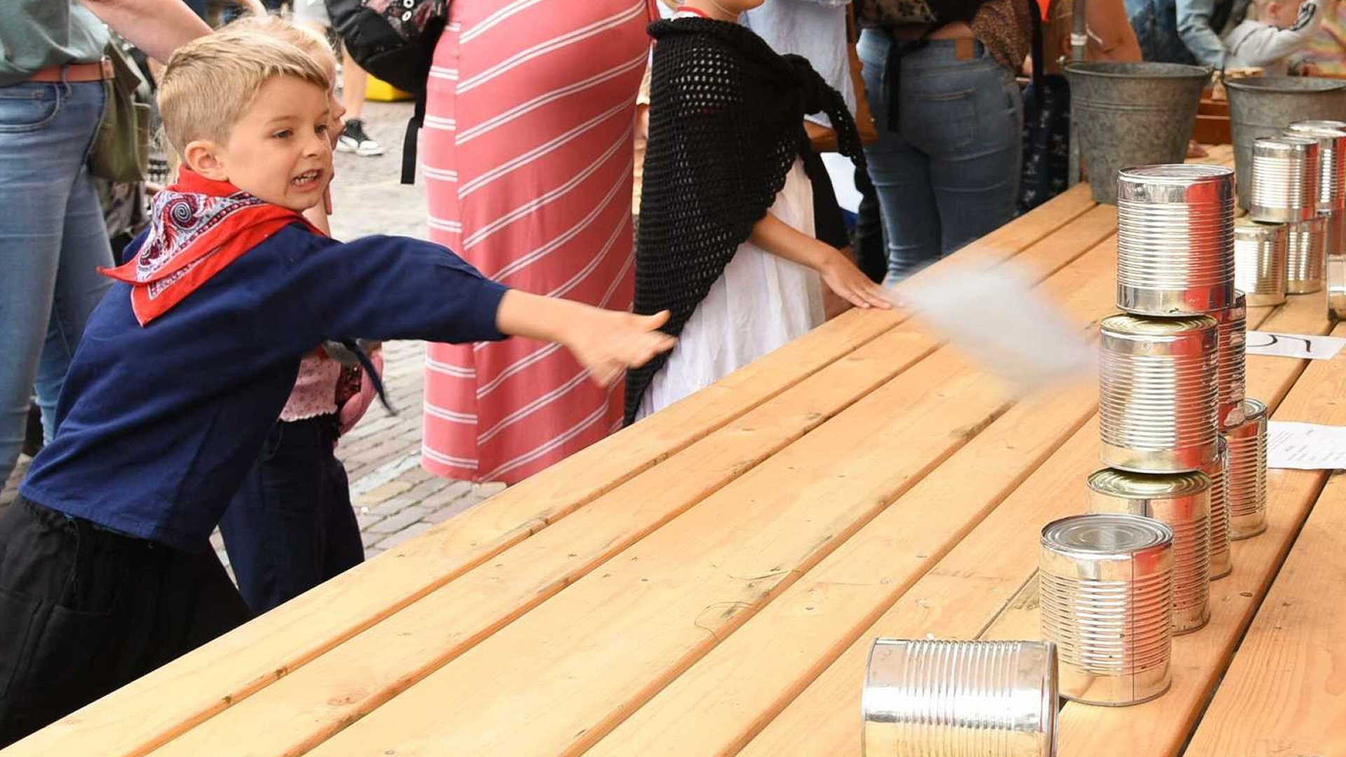 De dag van het kind bij de Folklore