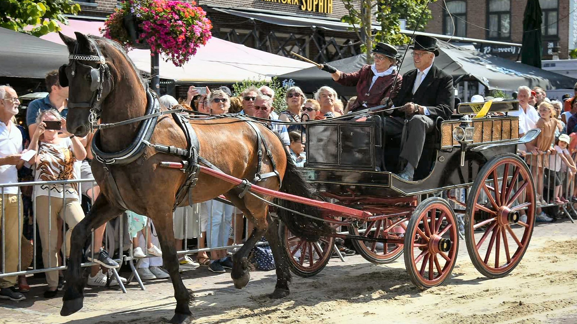 Ringsteken rondom de Markt