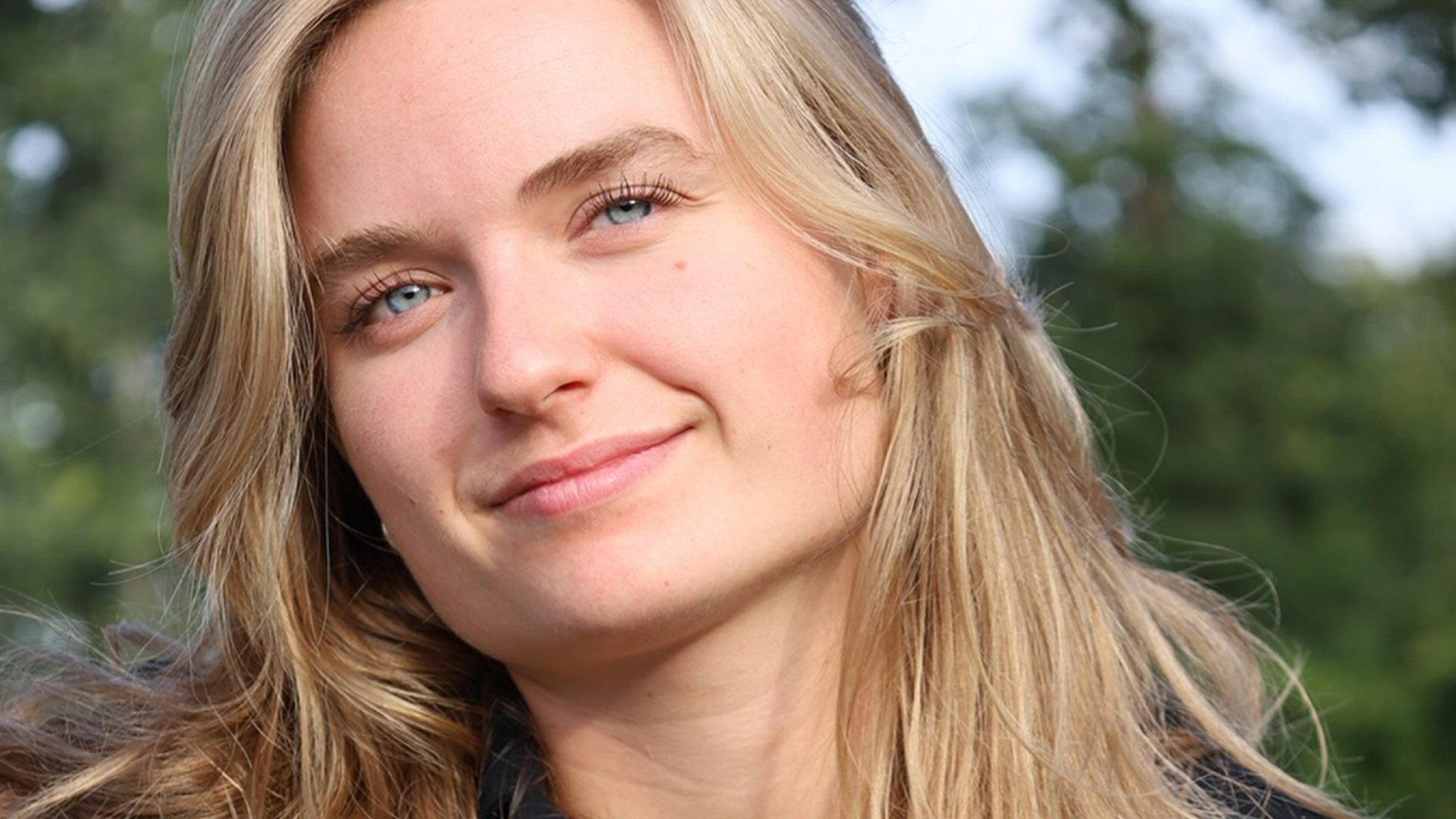 Rosa Spruit brengt haar eigen liedjes