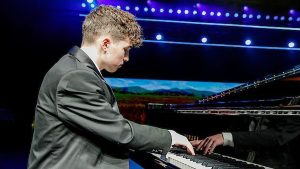Pianotalent in het Witte Kerkje