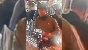 Bolletjescafé de Klok zoekt valsgeldbetaler