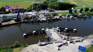 Einde omrijden nabij: vlotbrug bijna terug