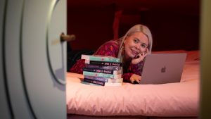 Lisanne Stam in ‘Met de deur Open’
