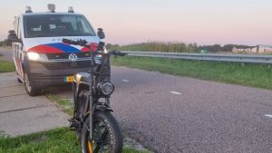 Fietser op N9 blijkt zwaar onder invloed