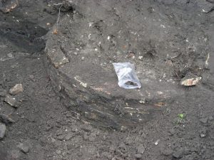 Archeologen vinden putten achter Markt 18