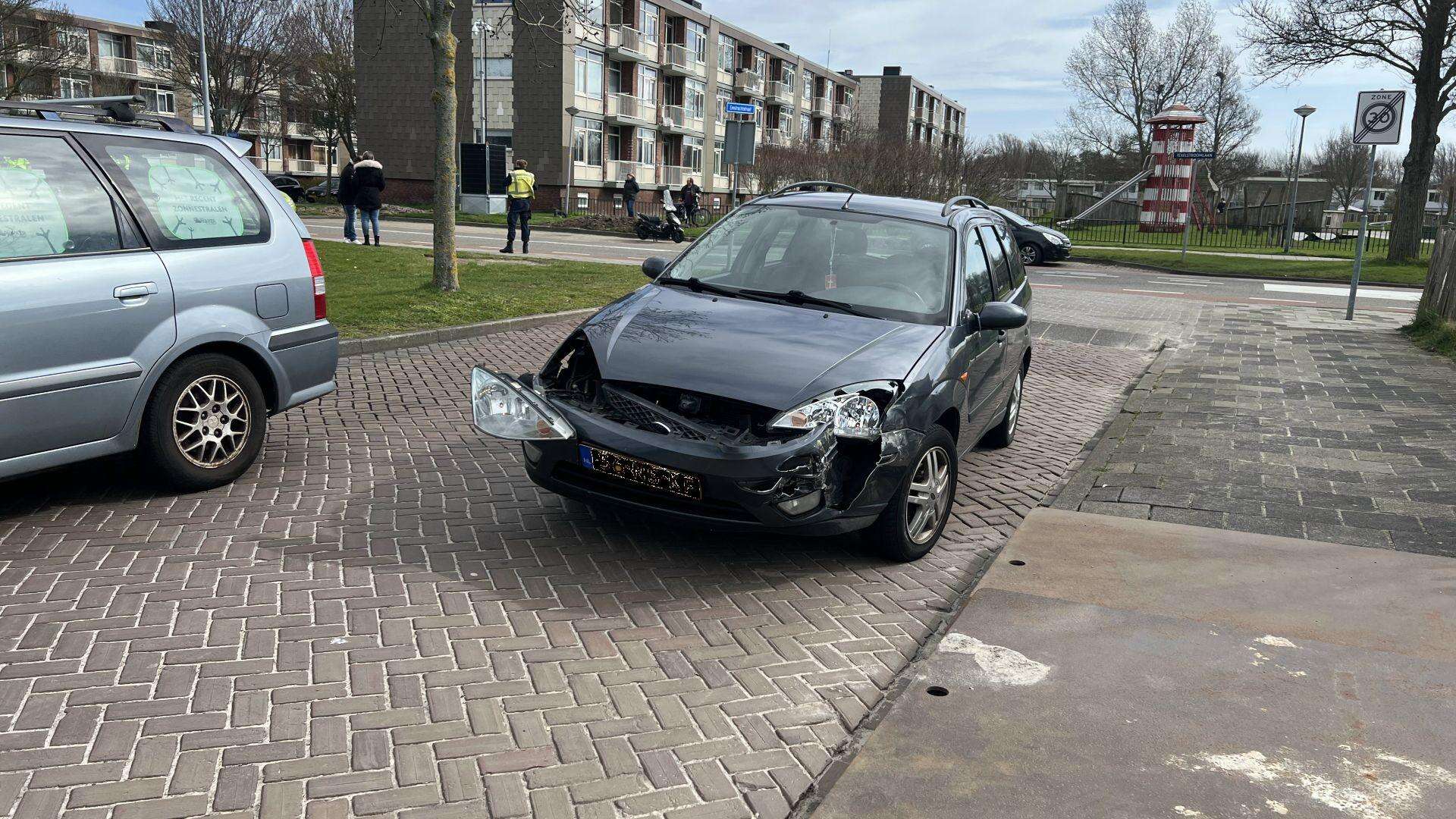 Schade na ongeval door voorrangsfout in Den Helder