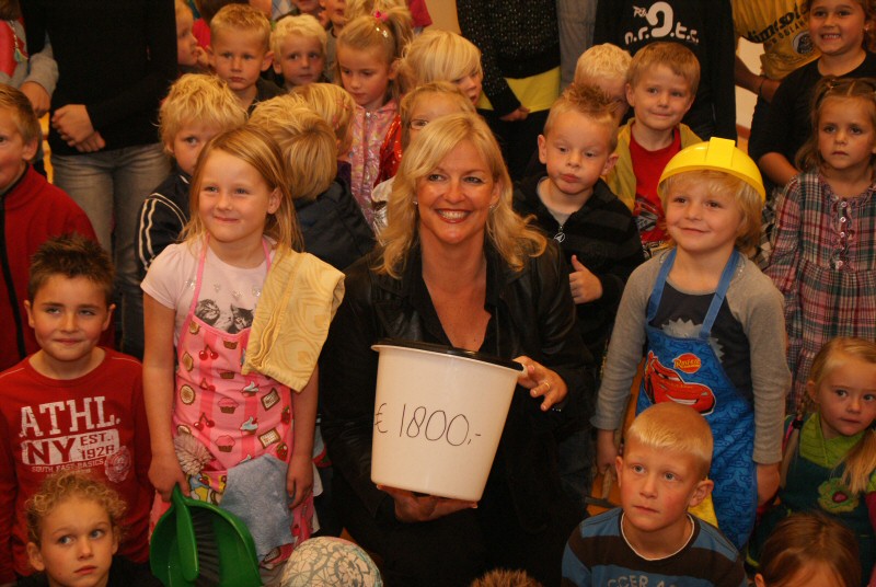 1.800,- voor Ethiopië