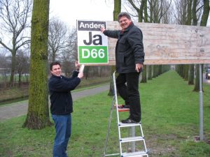 D66 plakt als eerste