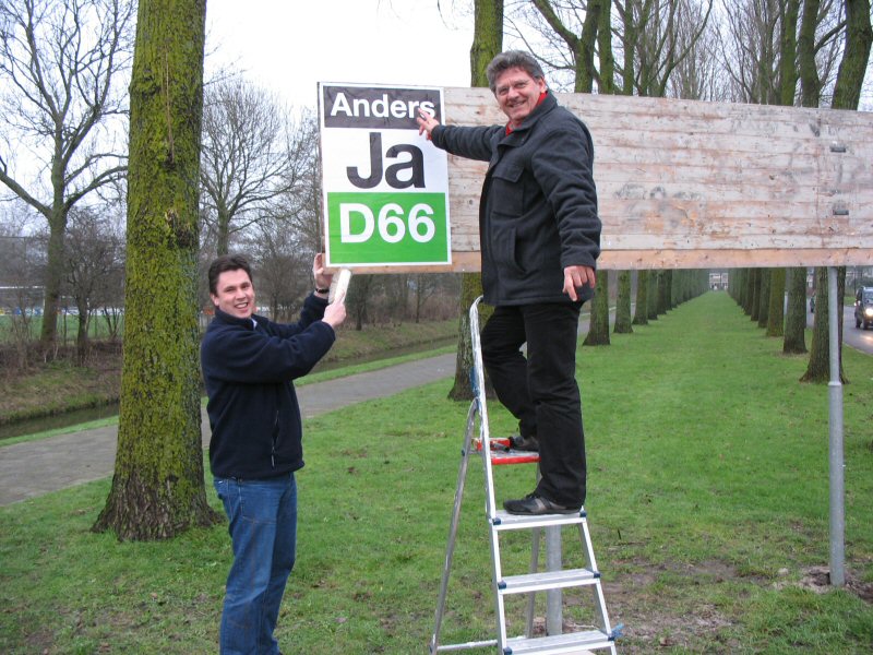 D66 plakt als eerste