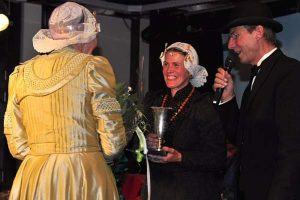 Sandra Miss Folklore