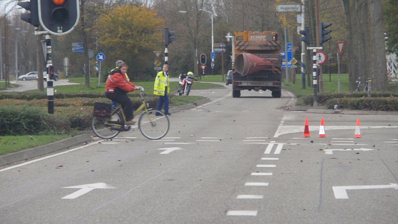 Jongen komt onder telekraan