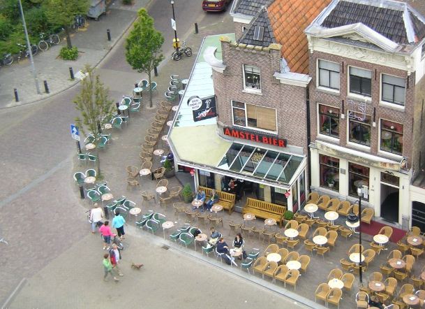 Cafés weer tot 2.00 uur open