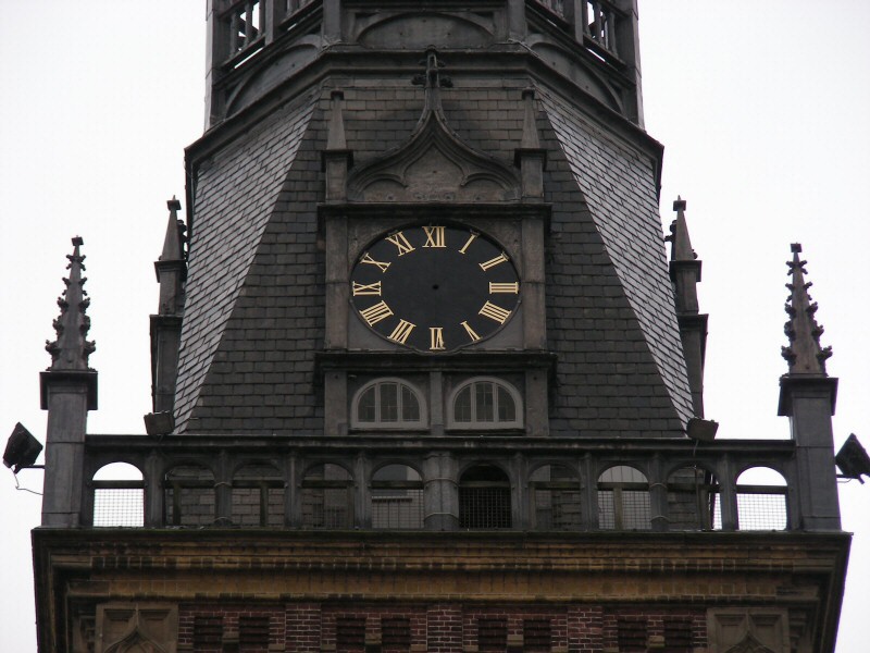 Carillion even stil