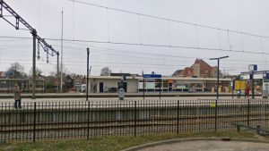 Perron in Schagen aangepast