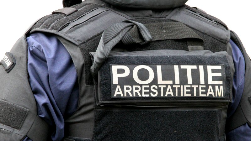 Arrestatieteam op park De Horn (Update)