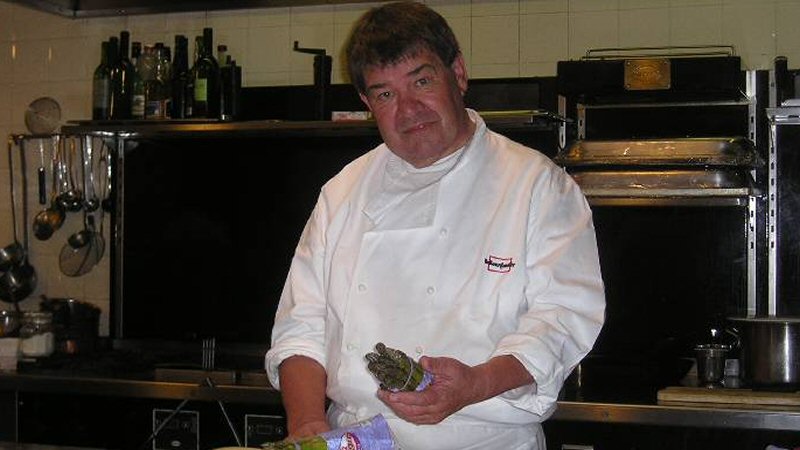 Chef-kok Ferry Kenter overleden