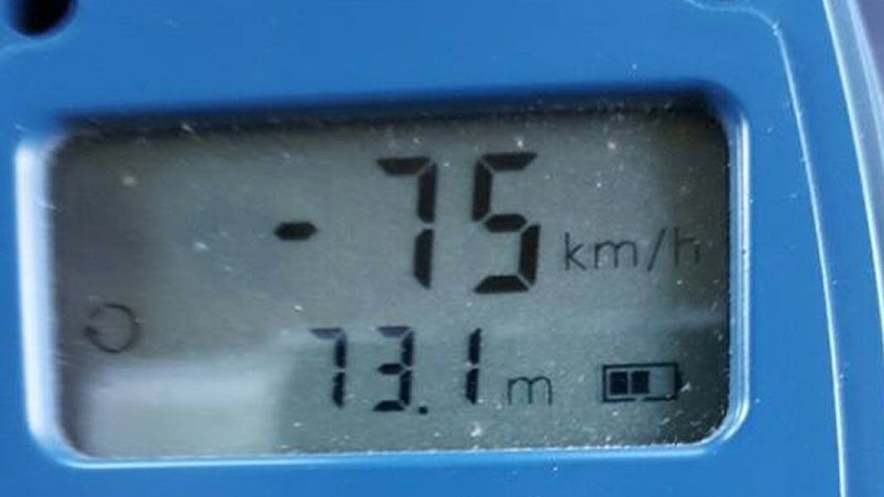 Ludieke verkeersactie in Waarland