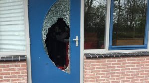 Inbraken Tuitjenhorn en Waarland