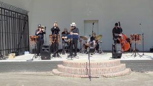 Jazz en zang in Muziektuin Schagen