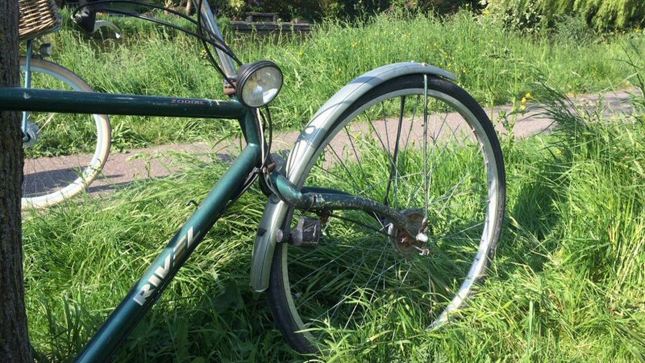 Voetje tussen de spaken