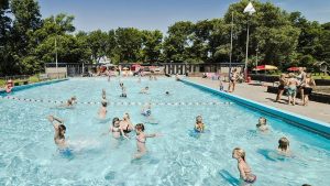 Zwembad Geestmerend wordt Maarten van der Weijdenbad