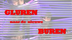 Gluren naar de nieuwe buren