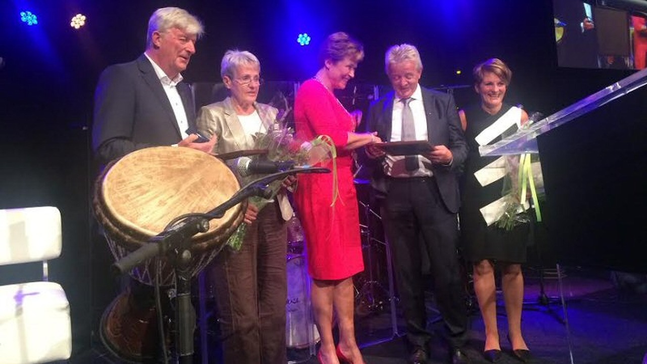 Penningen van verdienste voor broers De Nijs