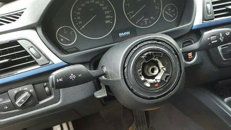 Diefstal uit auto Korenmolen