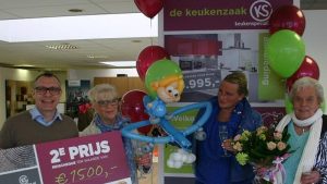 Mevrouw Oud wint reischeque