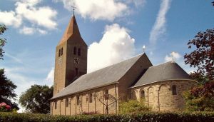Van wie is de kerktoren?