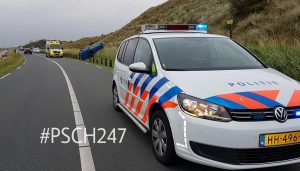 Auto op de kop in Callantsoog