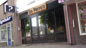 De Perro’s weer open