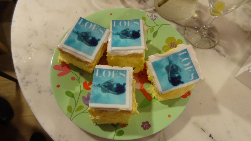 Loes den Hollander signeert Onderuit Gehaald