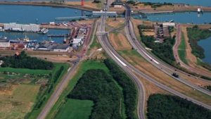 Bezorgd over bereikbaarheid haven Den Oever