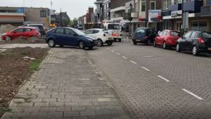 VVD wijst afkeurend naar verkeerssituaties
