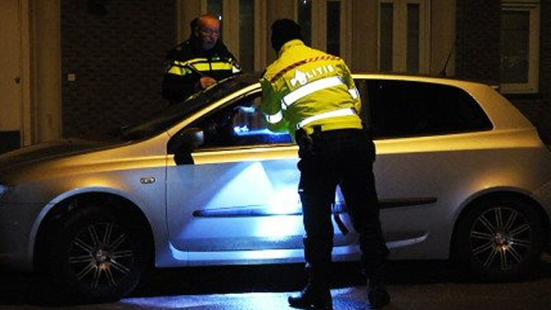 Taxichauffeur raakt rijbewijs kwijt